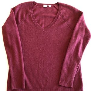 Gap V-Neck Cozy Cranberry Long Sleeve Sweater